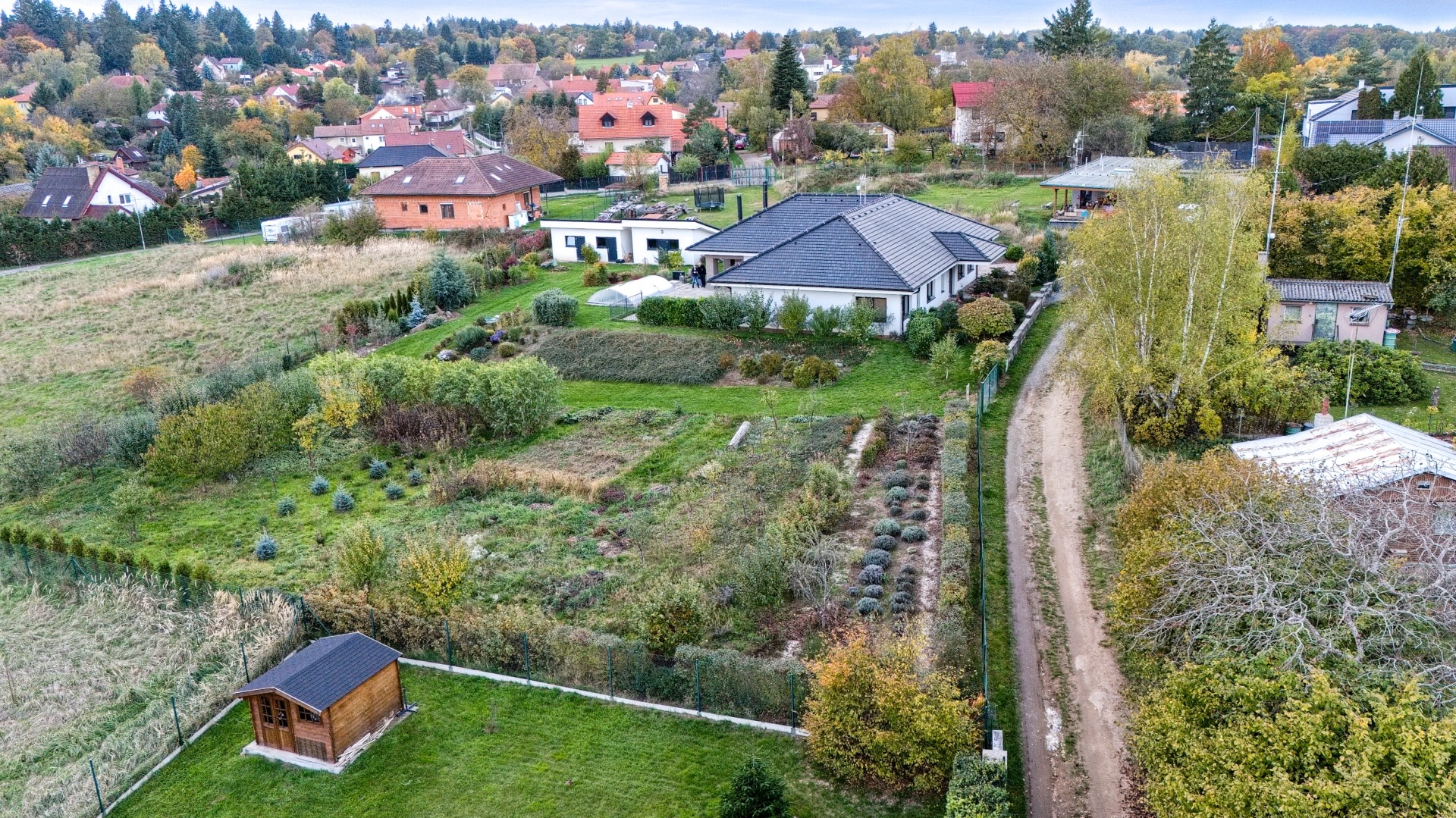 POZEMEK KE STAVBĚ V KLIDNÉ ČÁSTI TĚPTÍNA – foto 3